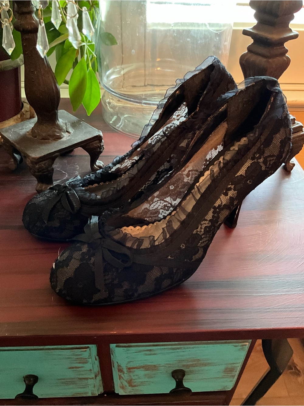 Wild Diva Black Lace Bow Accent Heels